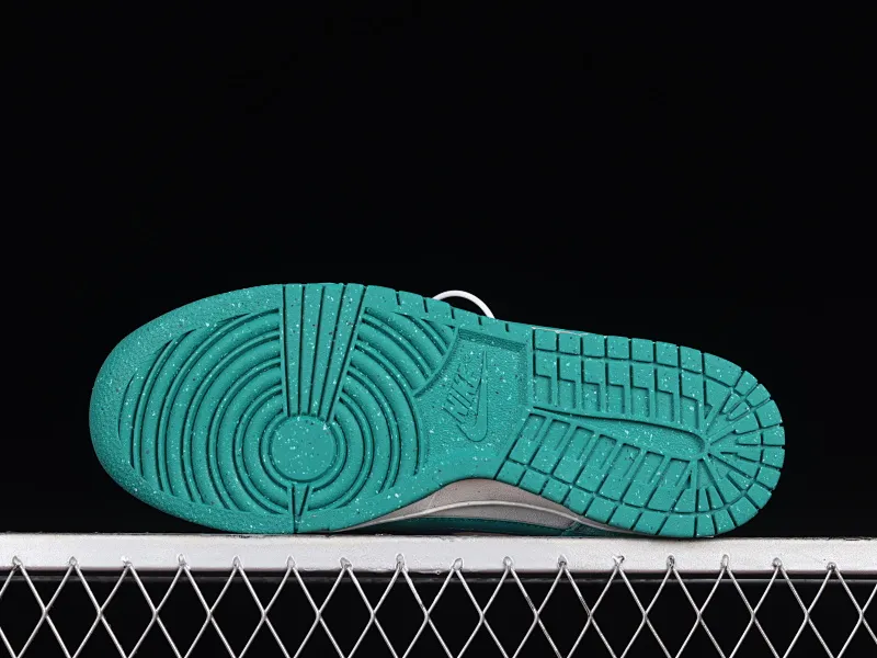 All categories Nk SB Dunk series Nk SB Dunk Low low-top sneakers Nk SB Dunk Low "85" gray green double hook SB low-top sports and leisure sneakers DO9457-101